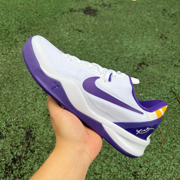 Authentic  Nike Kobe 8 Protro White Court Purple