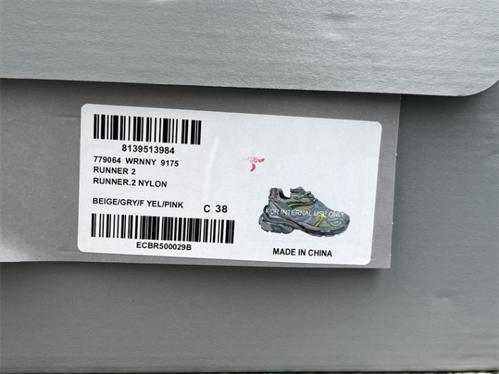 B 17FW Tripe-S High End Sneaker-651