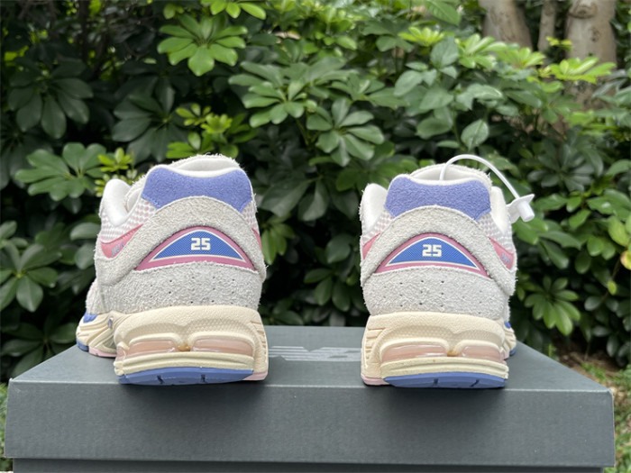 B 17FW Tripe-S High End Sneaker-655