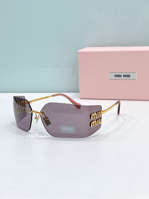 Miu Miu Sunglasses AAAA-1987