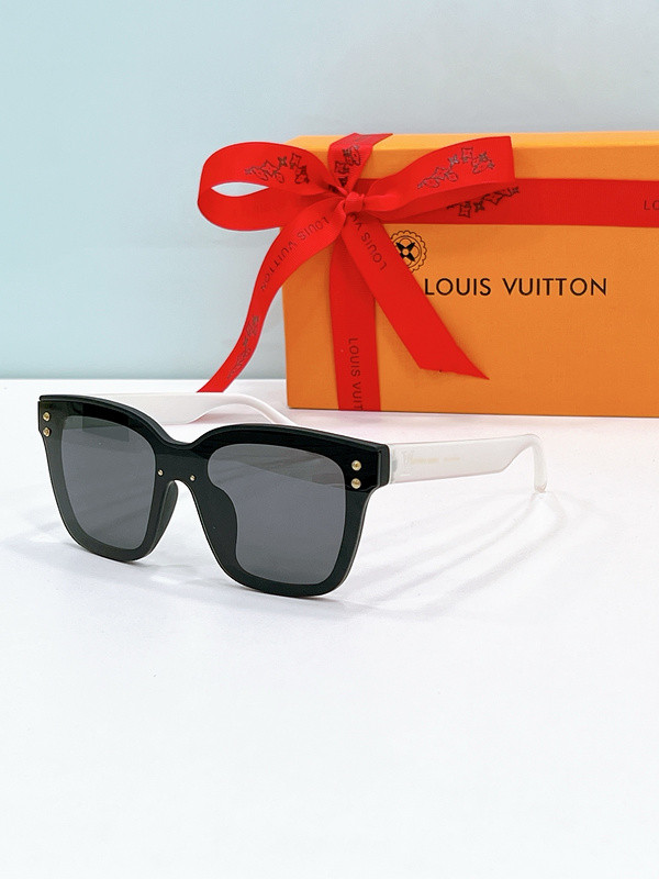LV Sunglasses AAAA-6127