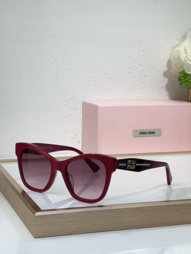Miu Miu Sunglasses AAAA-1998