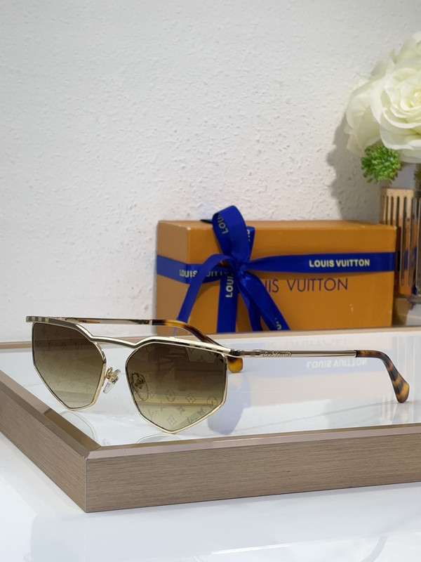 LV Sunglasses AAAA-6172