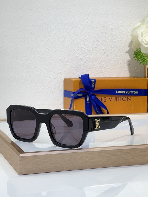 LV Sunglasses AAAA-6019