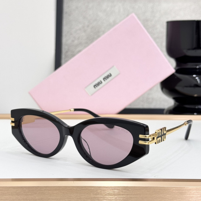 Miu Miu Sunglasses AAAA-1898