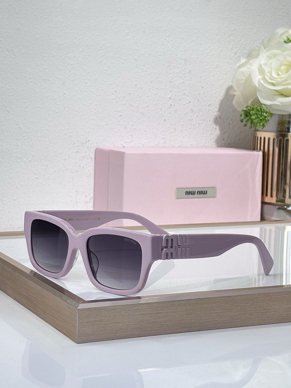 Miu Miu Sunglasses AAAA-2062