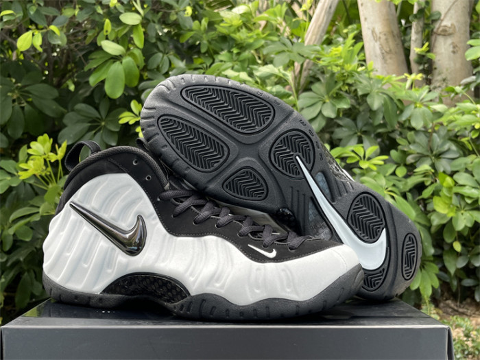 Authentic Nike Foamposite Pro “Wolf Grey”