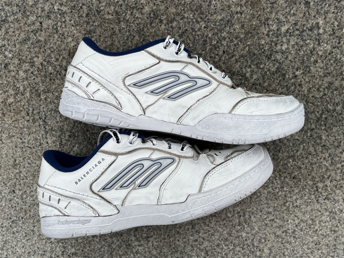 B 17FW Tripe-S High End Sneaker-656