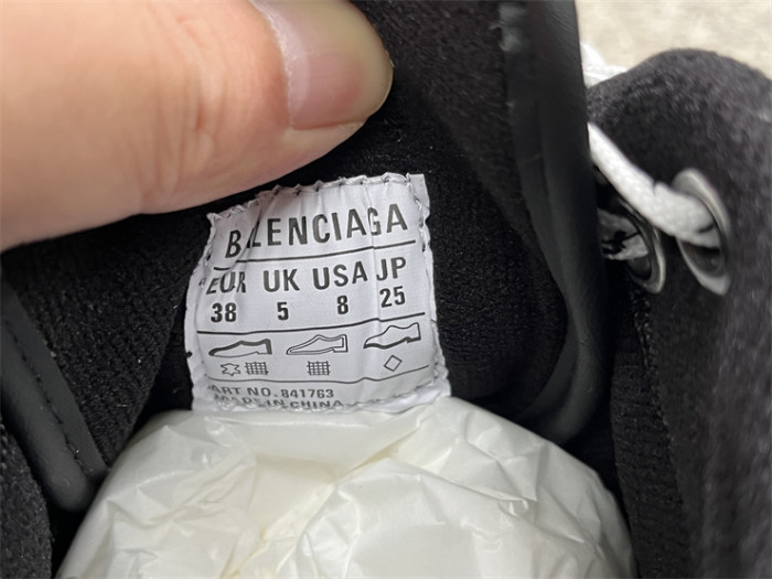 B 17FW Tripe-S High End Sneaker-657