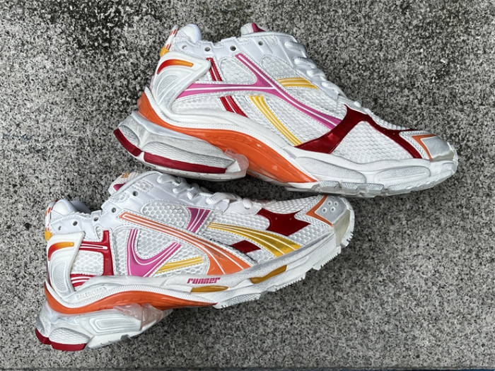 B 17FW Tripe-S High End Sneaker-658