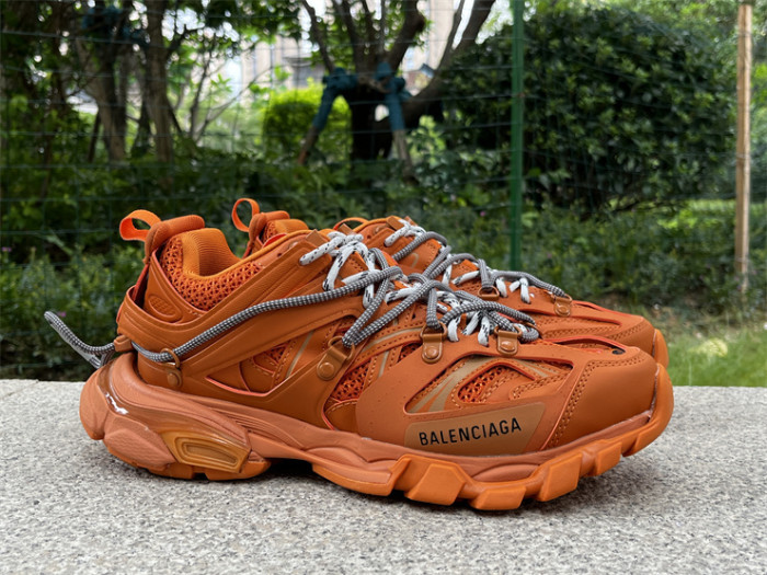 B 17FW Tripe-S High End Sneaker-661