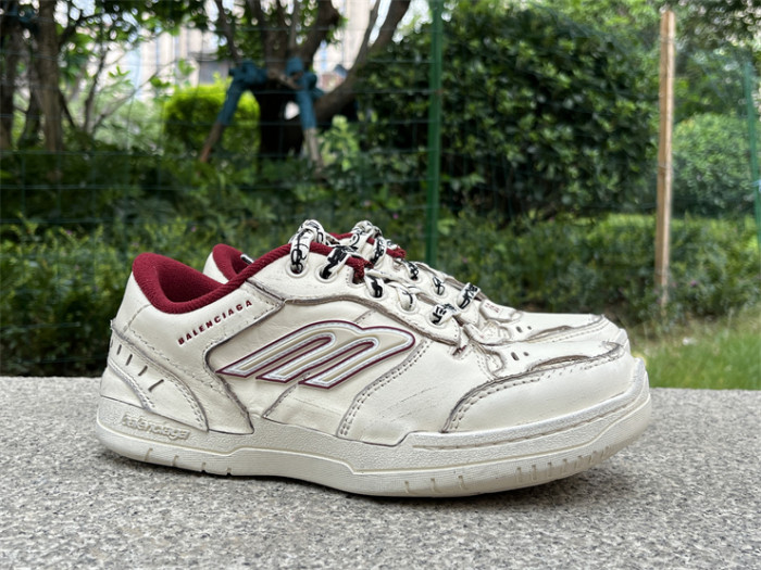 B 17FW Tripe-S High End Sneaker-660