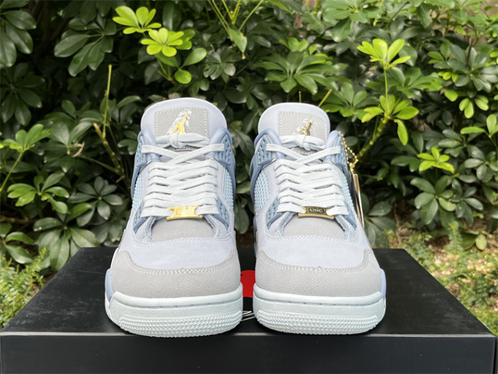 Authentic Air Jordan 4 “UNC” PE  2025