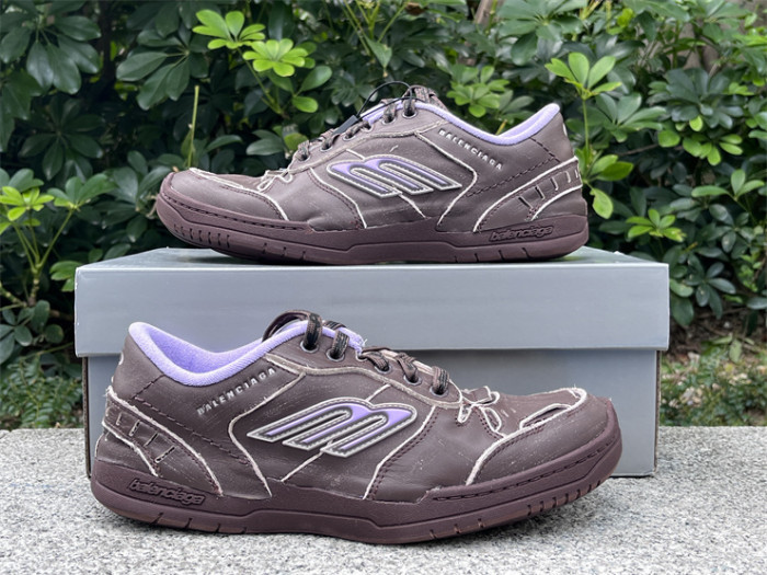 B 17FW Tripe-S High End Sneaker-663