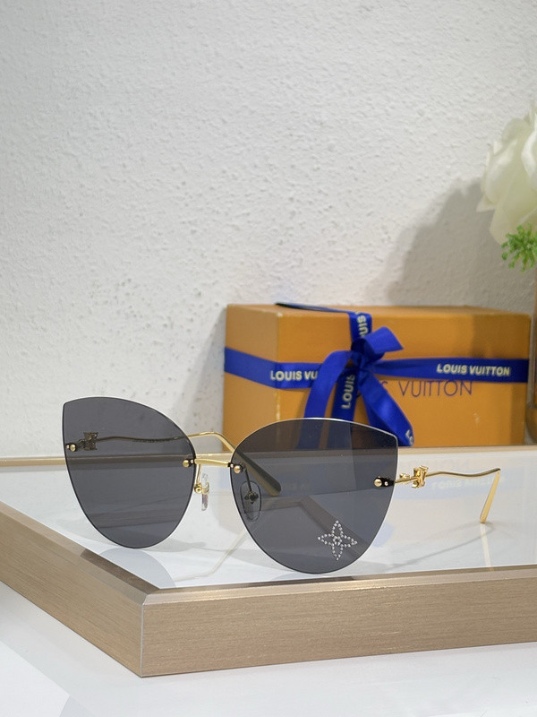 LV Sunglasses AAAA-6659
