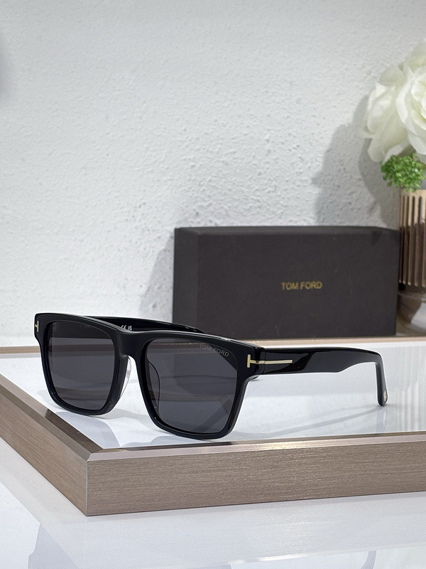 Tom Ford Sunglasses AAAA-5135
