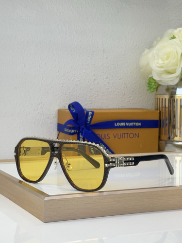 LV Sunglasses AAAA-6515