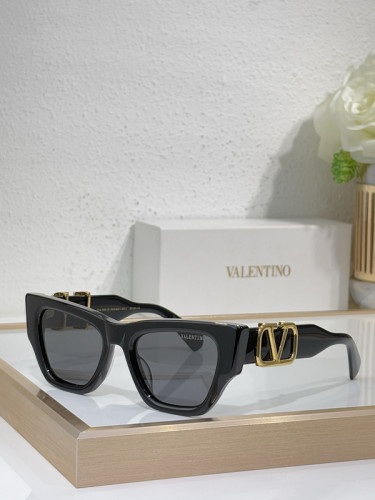 V Sunglasses AAAA-647
