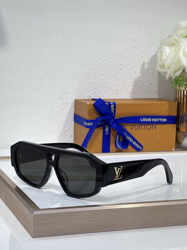 LV Sunglasses AAAA-6342