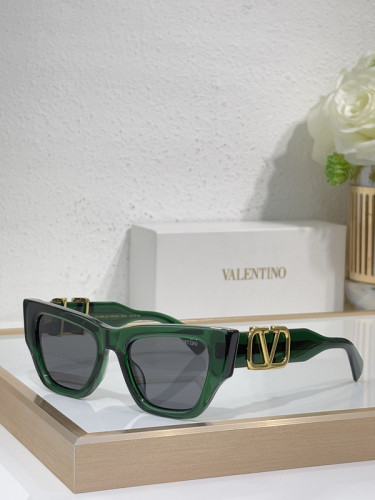 V Sunglasses AAAA-648