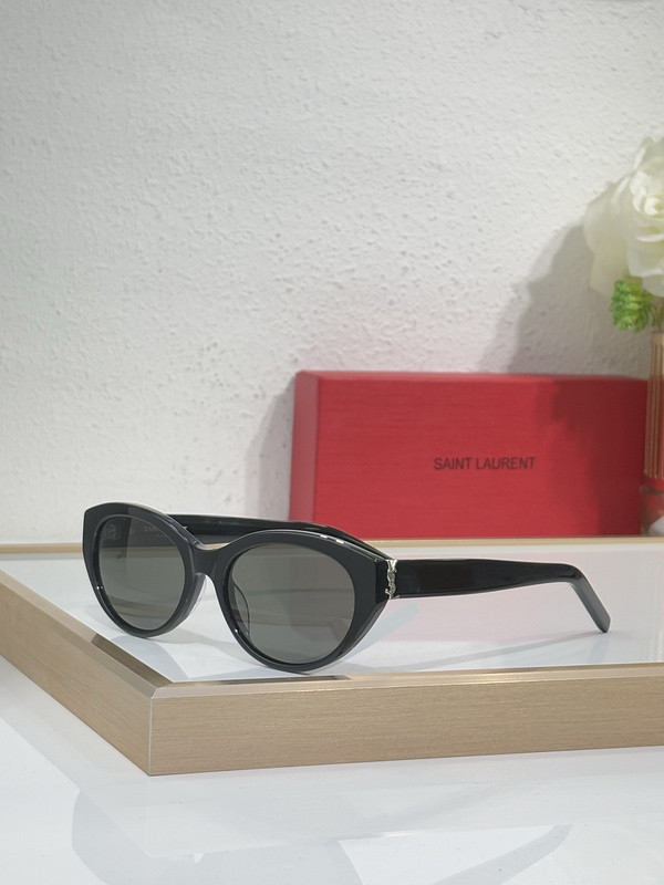 YL  Sunglasses AAAA-1324