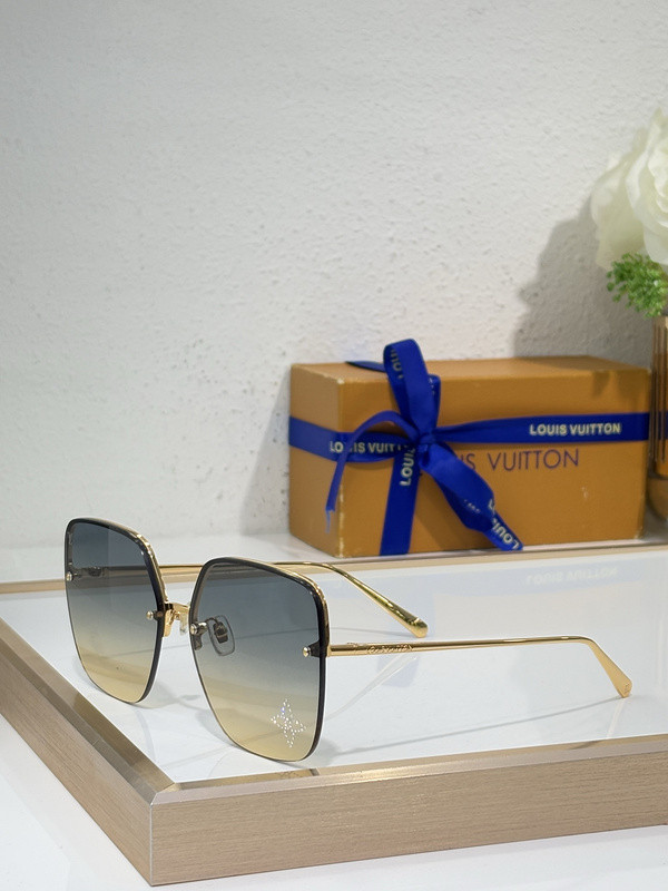 LV Sunglasses AAAA-6557