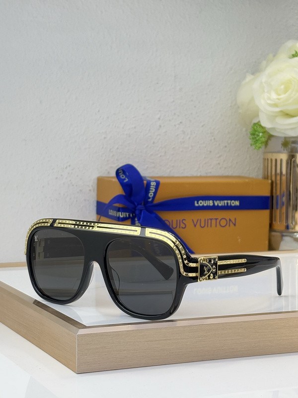 LV Sunglasses AAAA-6525