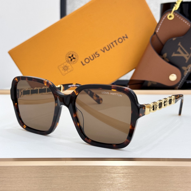 LV Sunglasses AAAA-6616