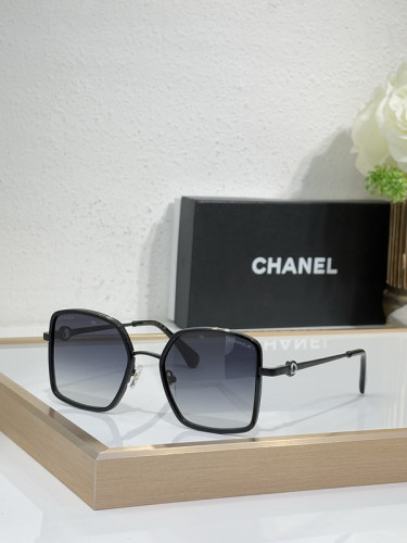 CHNL Sunglasses AAAA-5568