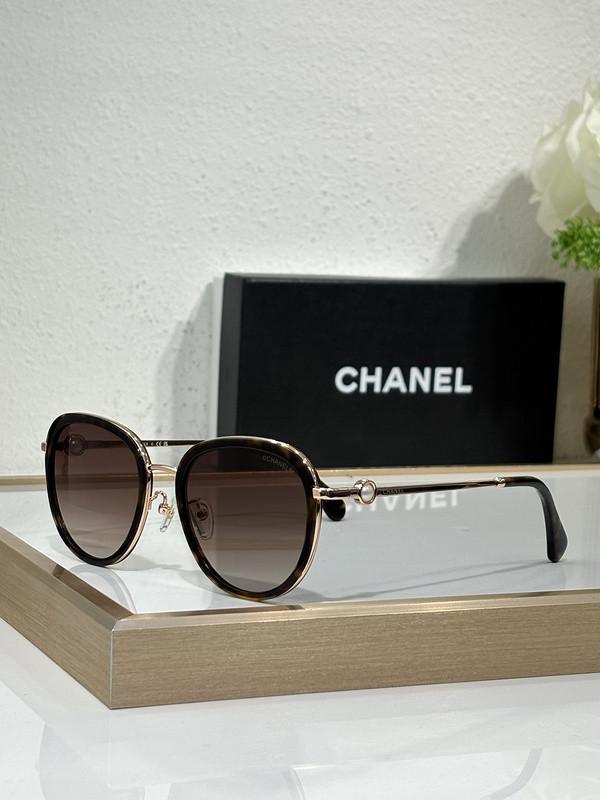 CHNL Sunglasses AAAA-5582