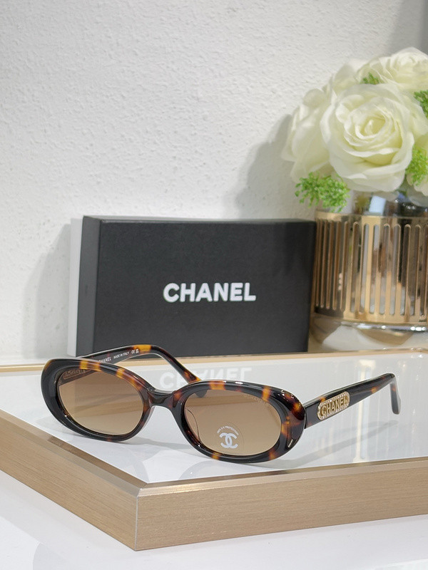 CHNL Sunglasses AAAA-5656
