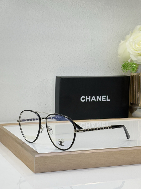 CHNL Sunglasses AAAA-5556