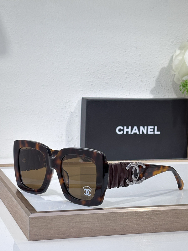 CHNL Sunglasses AAAA-5527