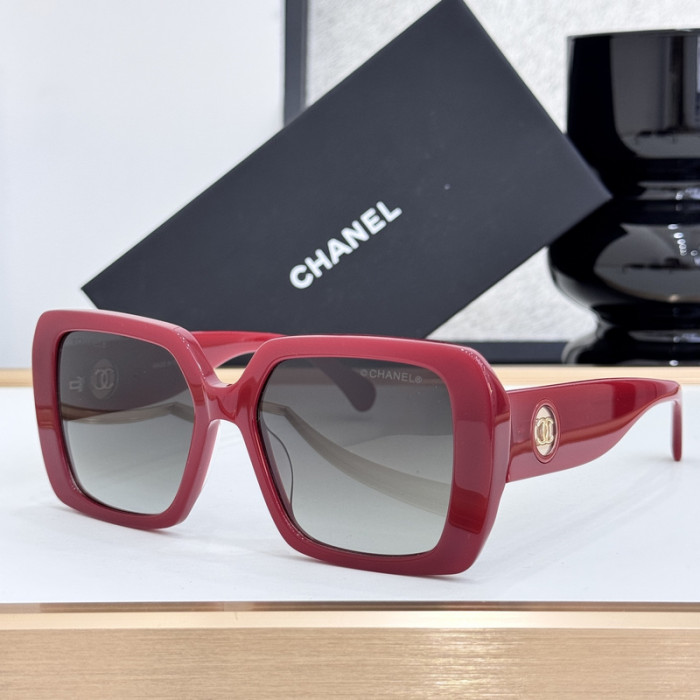 CHNL Sunglasses AAAA-5631