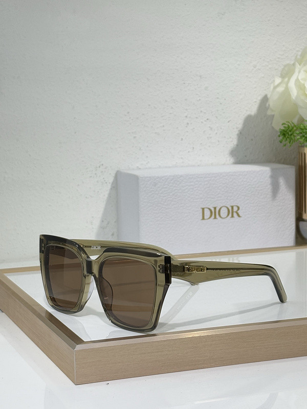 Dior Sunglasses AAAA-3814