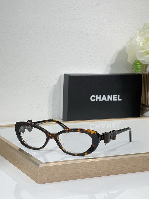 CHNL Sunglasses AAAA-5606