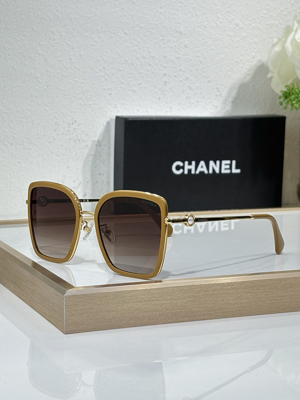 CHNL Sunglasses AAAA-5600