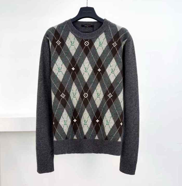 LV Sweater High End Quality-218