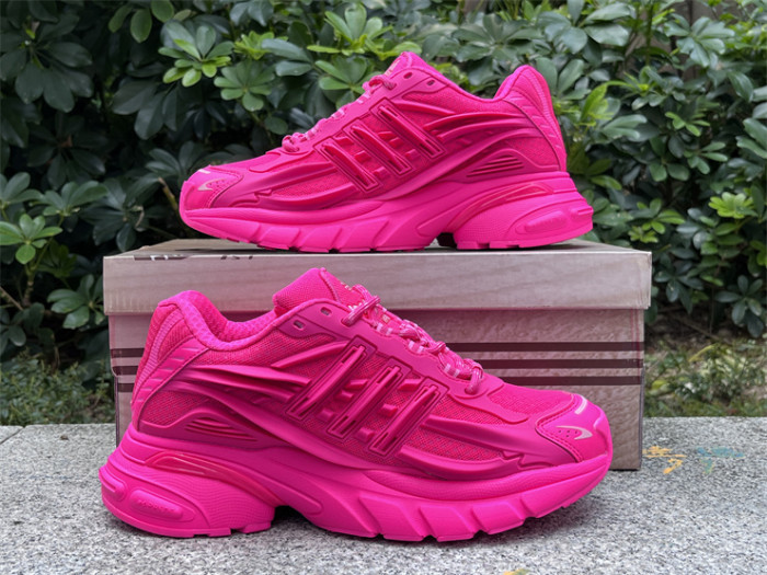 Pharrell Willams x AD Jellyfish-001