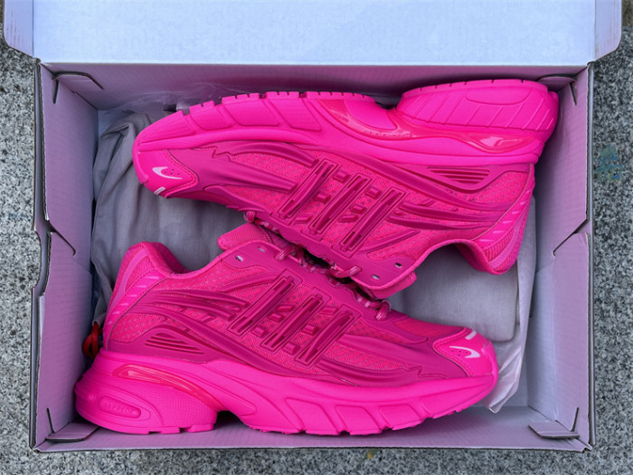 Pharrell Willams x AD Jellyfish-001