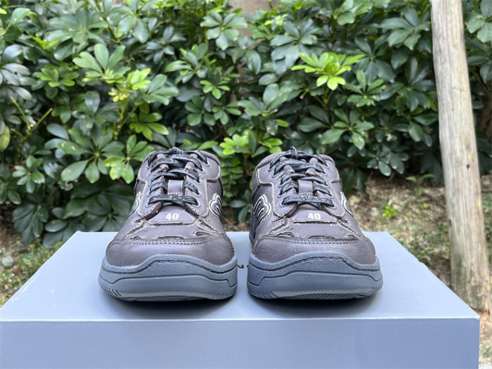 B 17FW Tripe-S High End Sneaker-665