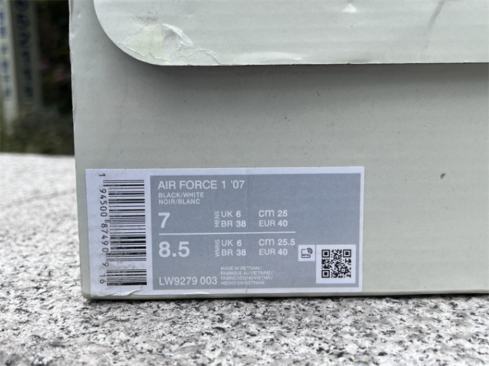 Authentic Nike Air Force-002