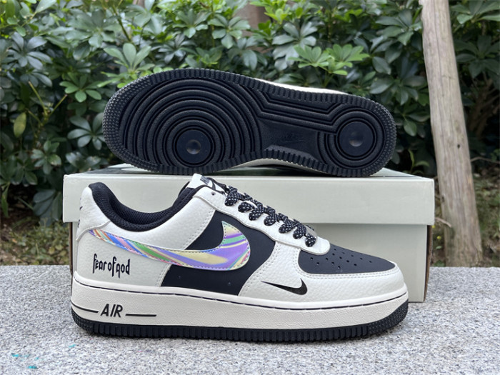 Authentic Nike Air Force-010