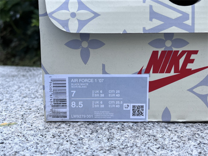 Authentic Nike Air Force-004