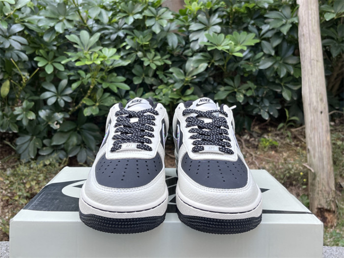 Authentic Nike Air Force-010