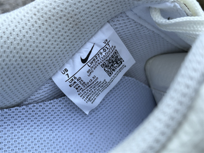 Authentic Nike Air Force-011