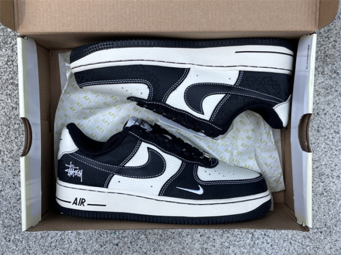 Authentic Nike Air Force-020