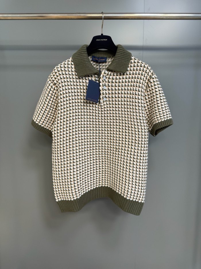 LV Shirt High End Quality-1308