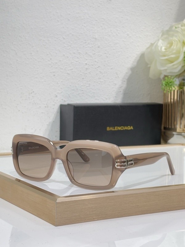 B Sunglasses AAAA-1352