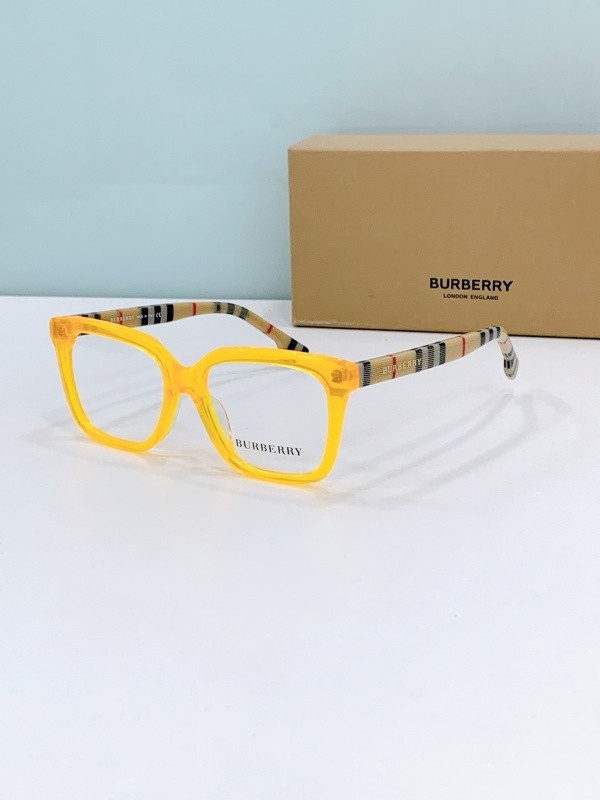 Burberry Sunglasses AAAA-3220